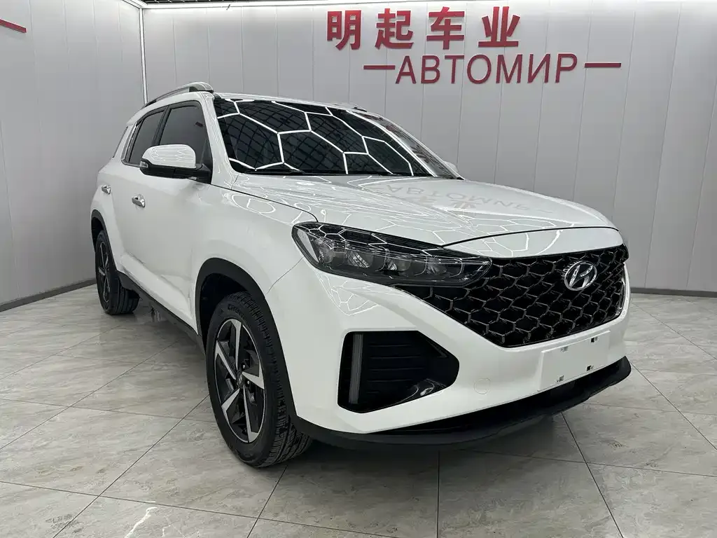 Hyundai ix35 — фото 4