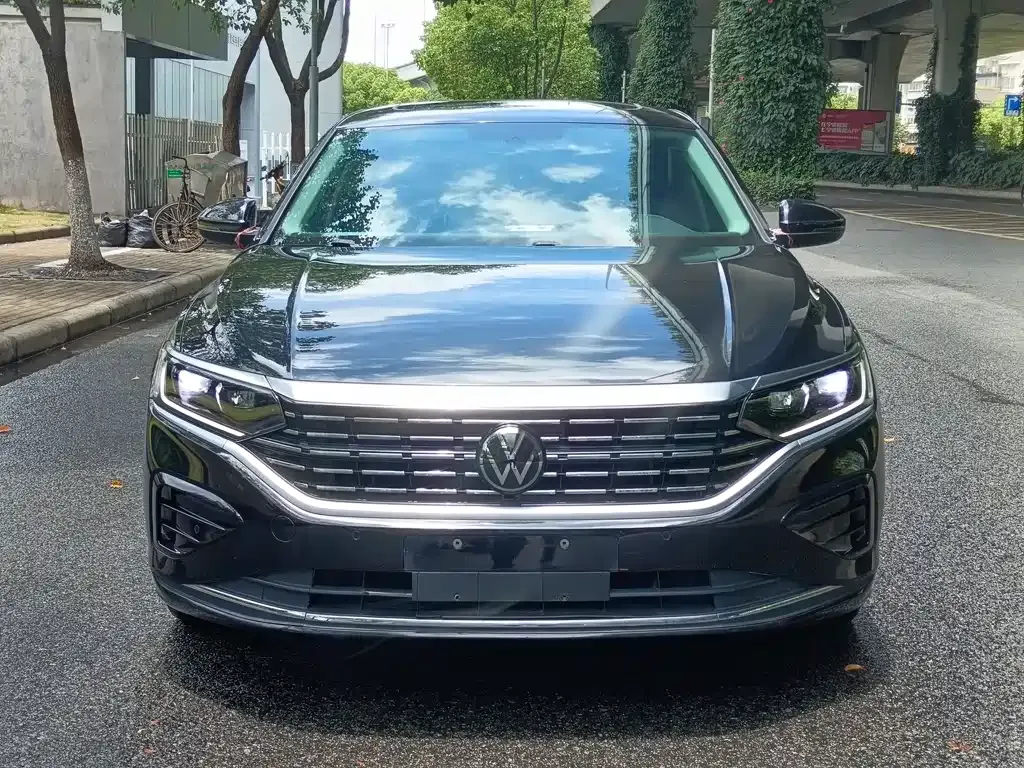 Volkswagen Passat — фото 9