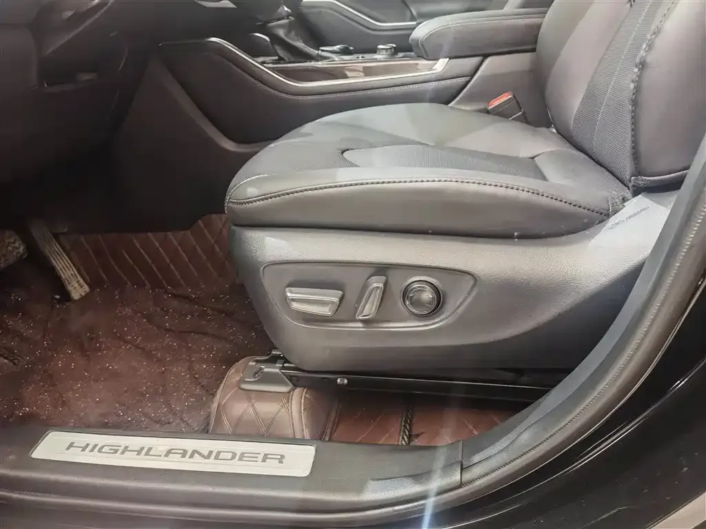 Toyota Highlander 2025 из CN, фото 4