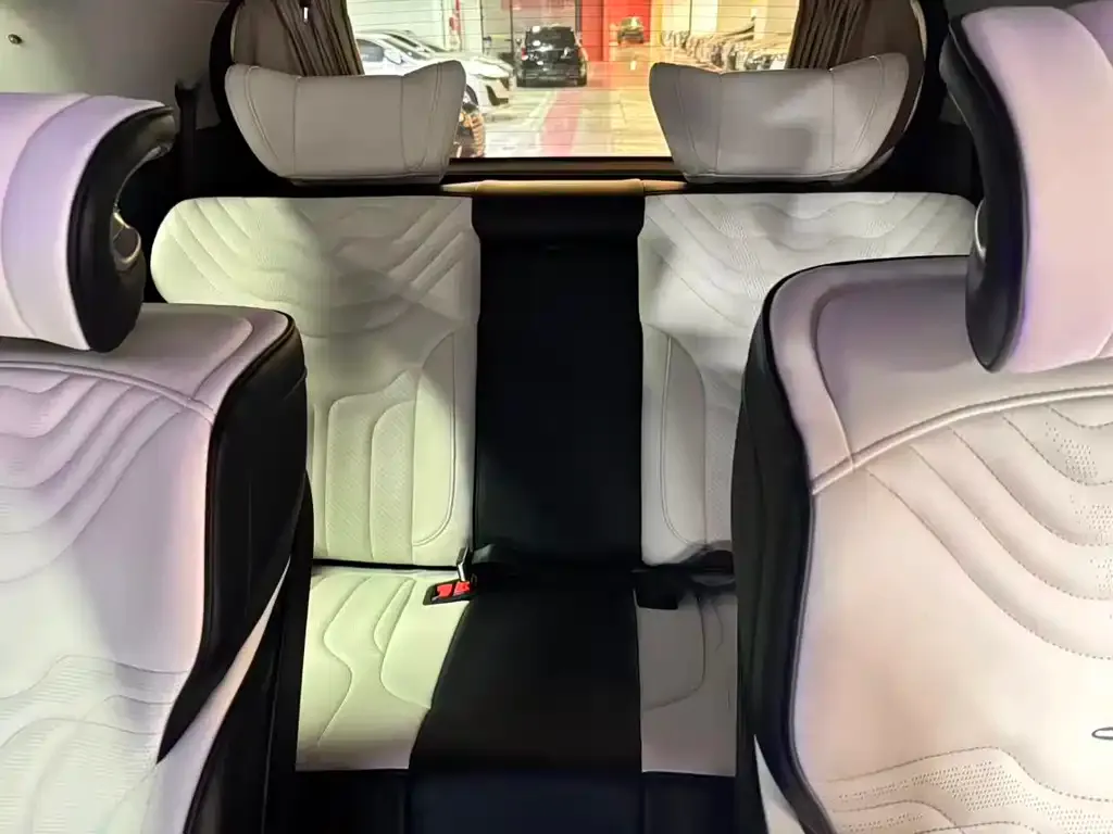 GAC Motor Trumpchi M8 — фото 4