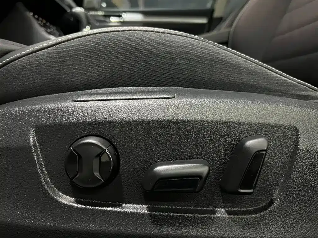Skoda Superb 2023 из CN, фото 10
