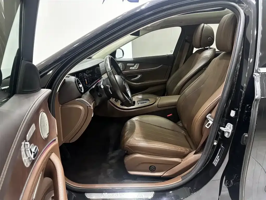 Mercedes-Benz E-Class 2021 из CN, фото 7