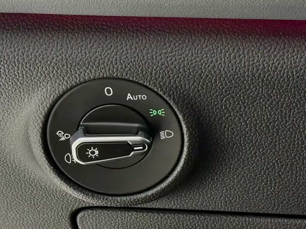 Volkswagen Sagitar 2022 из CN, фото 10