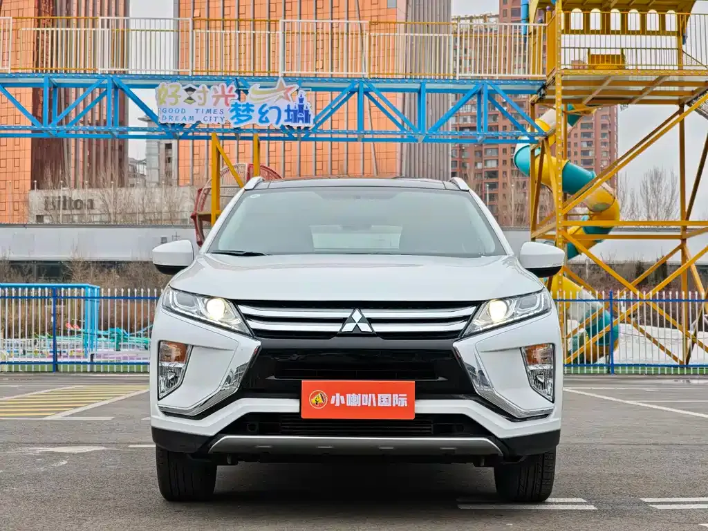 Mitsubishi Eclipse Cross — фото 6