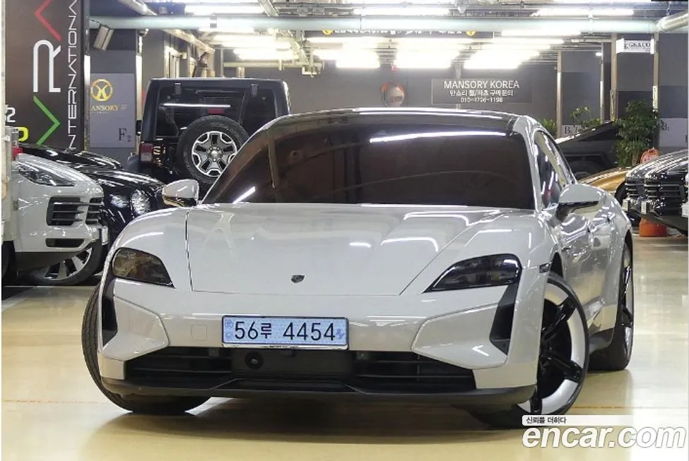 Porsche Taycan