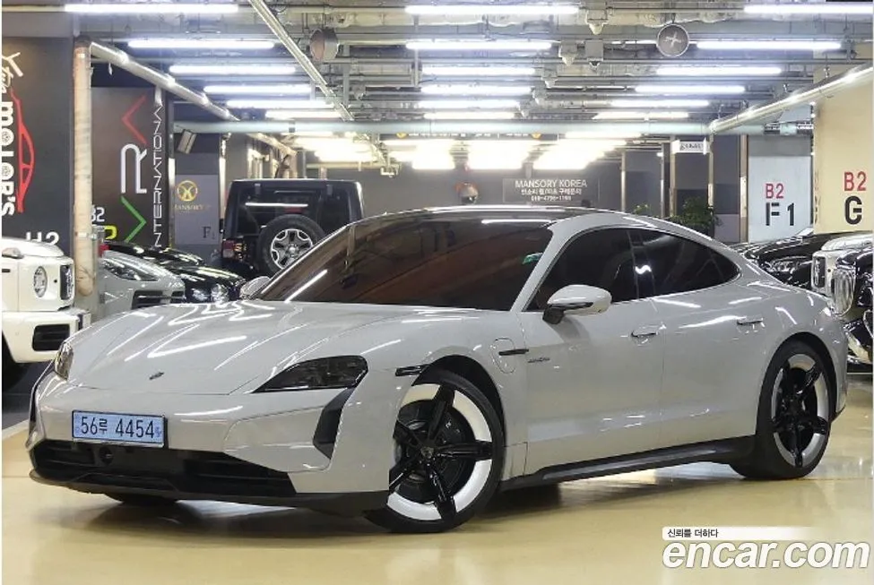 Porsche Taycan 2025 из KR, фото 9