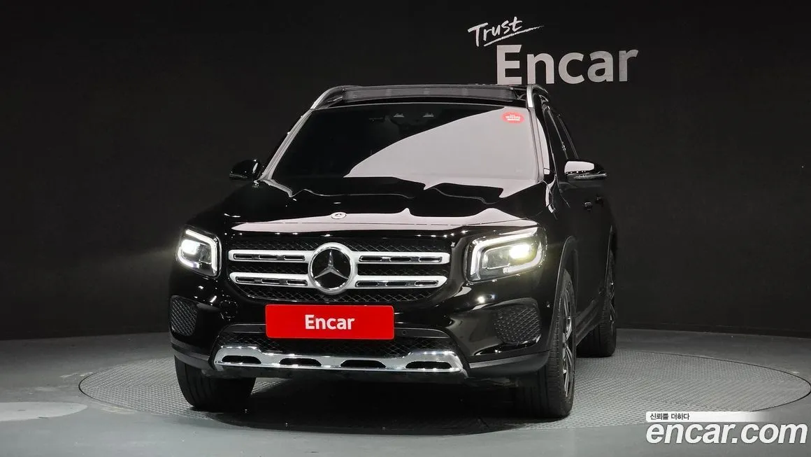 Mercedes-Benz GLB-Class — фото 3
