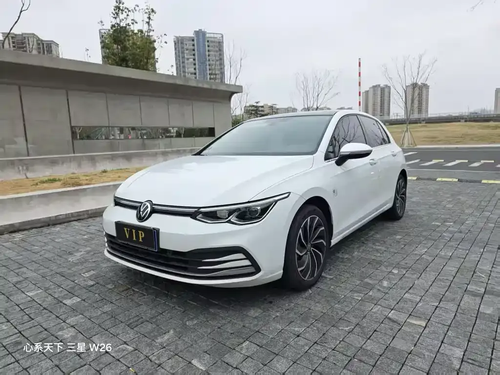 Volkswagen Golf 2022 из CN, фото 1