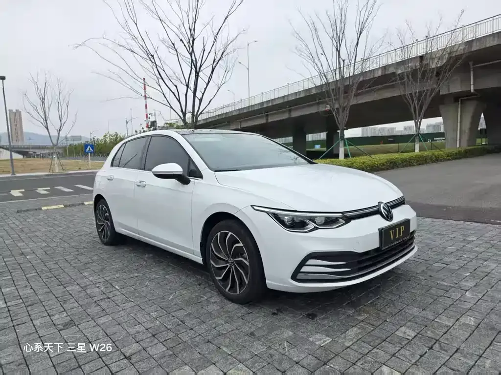 Volkswagen Golf 2022 из CN, фото 8