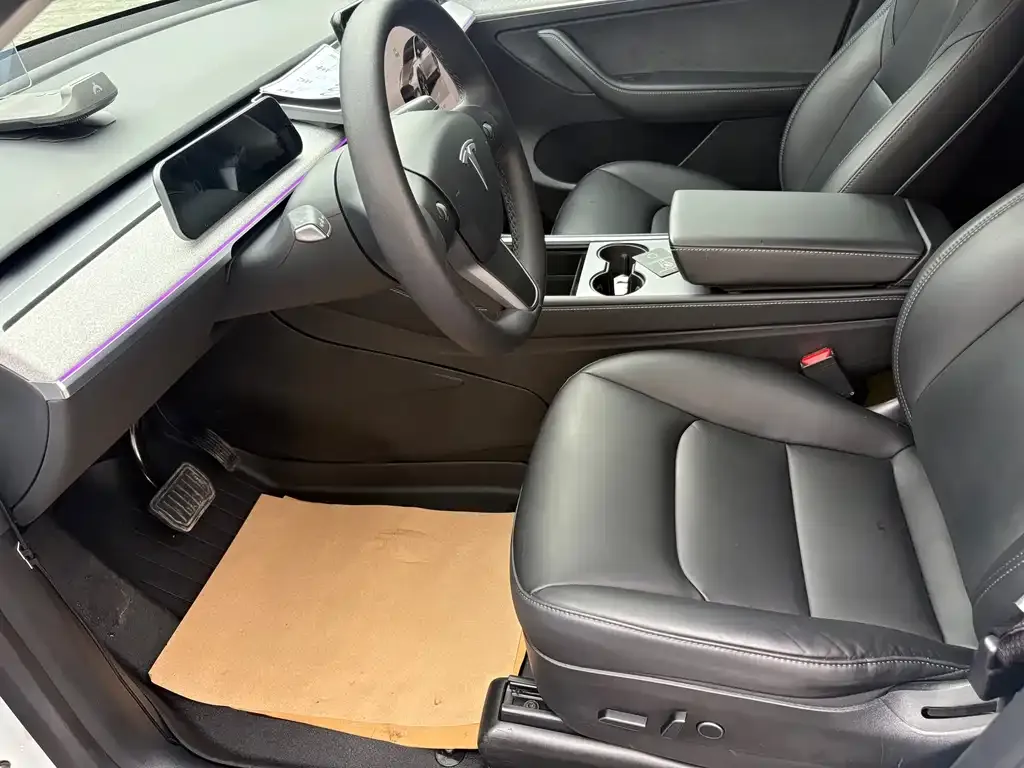 Tesla Model Y 2022 из CN, фото 3