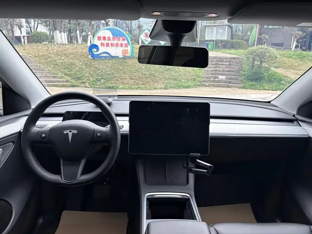 Tesla Model Y 2022 из CN, фото 8