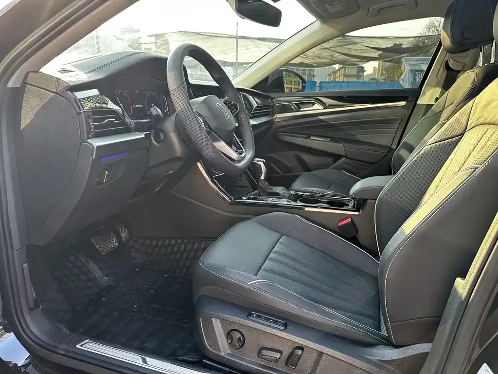 Volkswagen Passat — фото 4