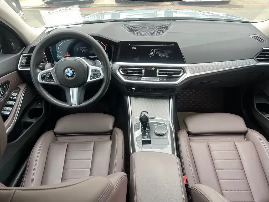 BMW 3 Series 2021 из CN, фото 7