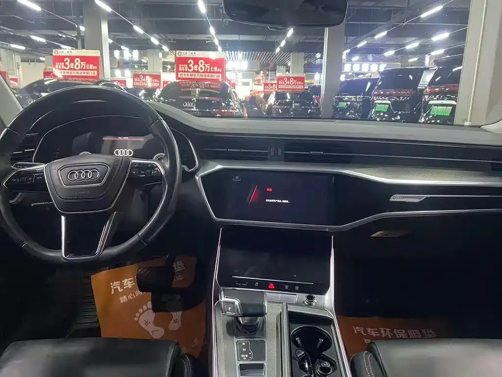 Audi A6L 2023 из CN, фото 3