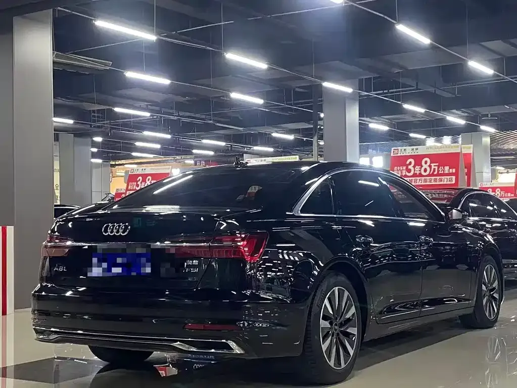 Audi A6L 2023 из CN, фото 8