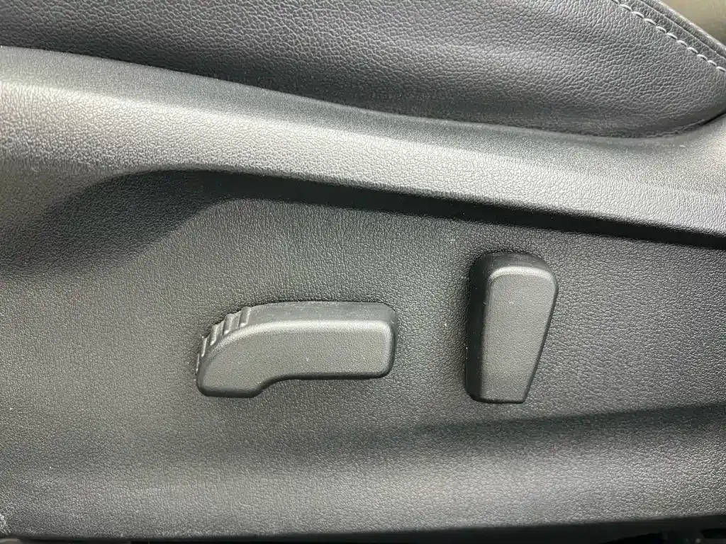 Subaru Forester 2022 из CN, фото 10