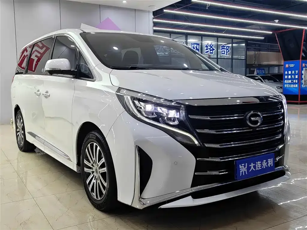 GAC Motor Trumpchi M8 — фото 8