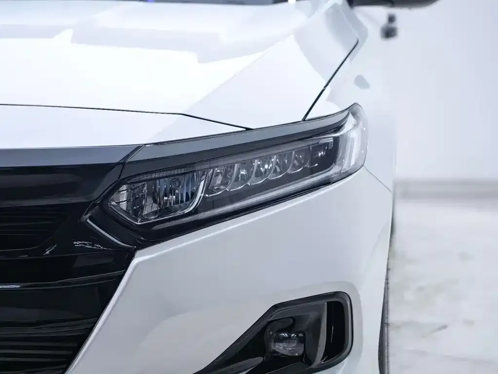 Honda Accord — фото 2