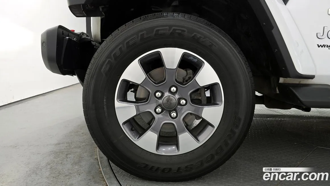 Jeep Wrangler 2021 из KR, фото 7