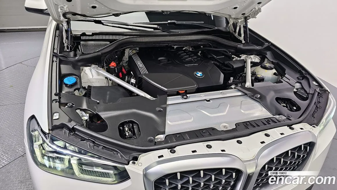 BMW X4 2022 из KR, фото 7
