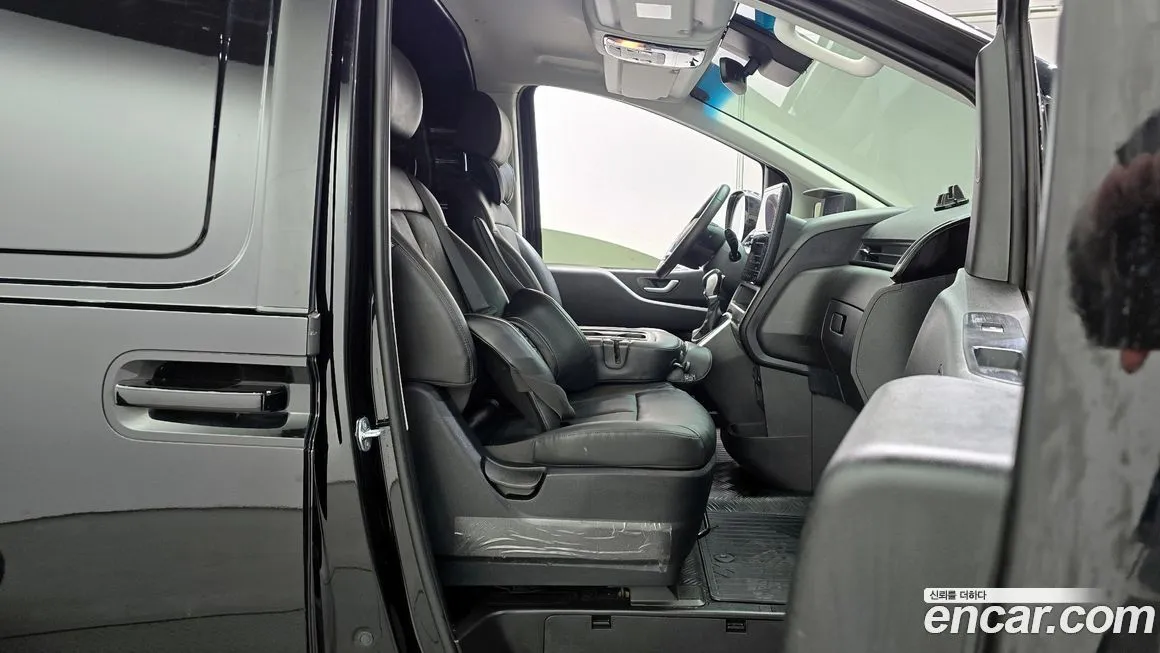 Hyundai Staria 2023 из KR, фото 10