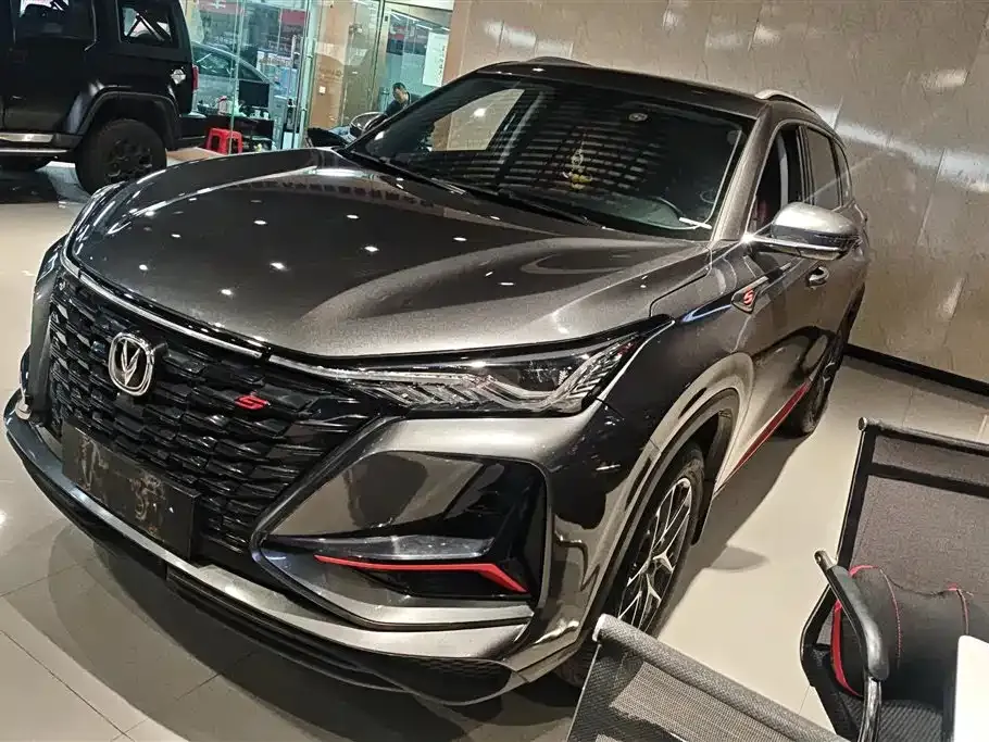 Changan CS75PLUS — фото 1