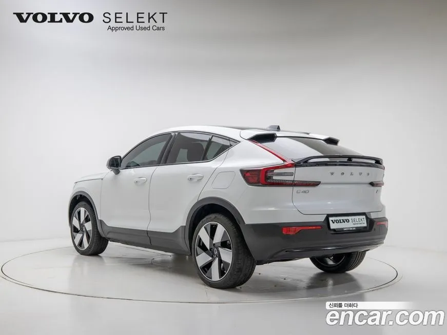 Volvo C40 2024 из KR, фото 9