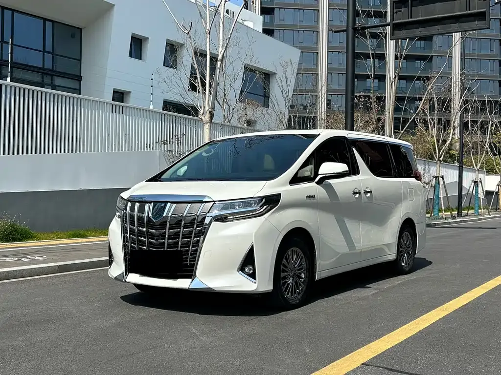 Toyota Alphard 2021 из CN, фото 1