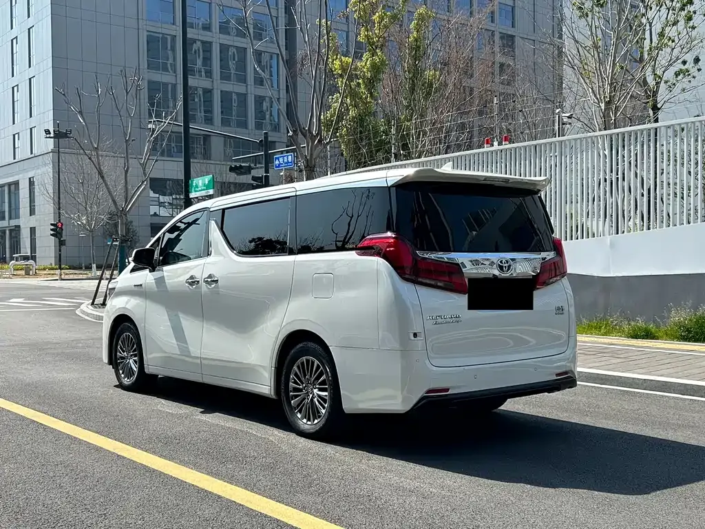 Toyota Alphard 2021 из CN, фото 5