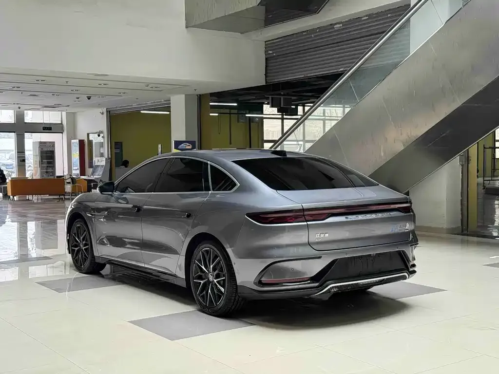 BYD Han 2025 из CN, фото 5