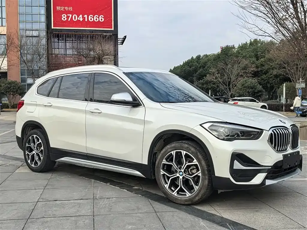 BMW X1 2021 из CN, фото 3