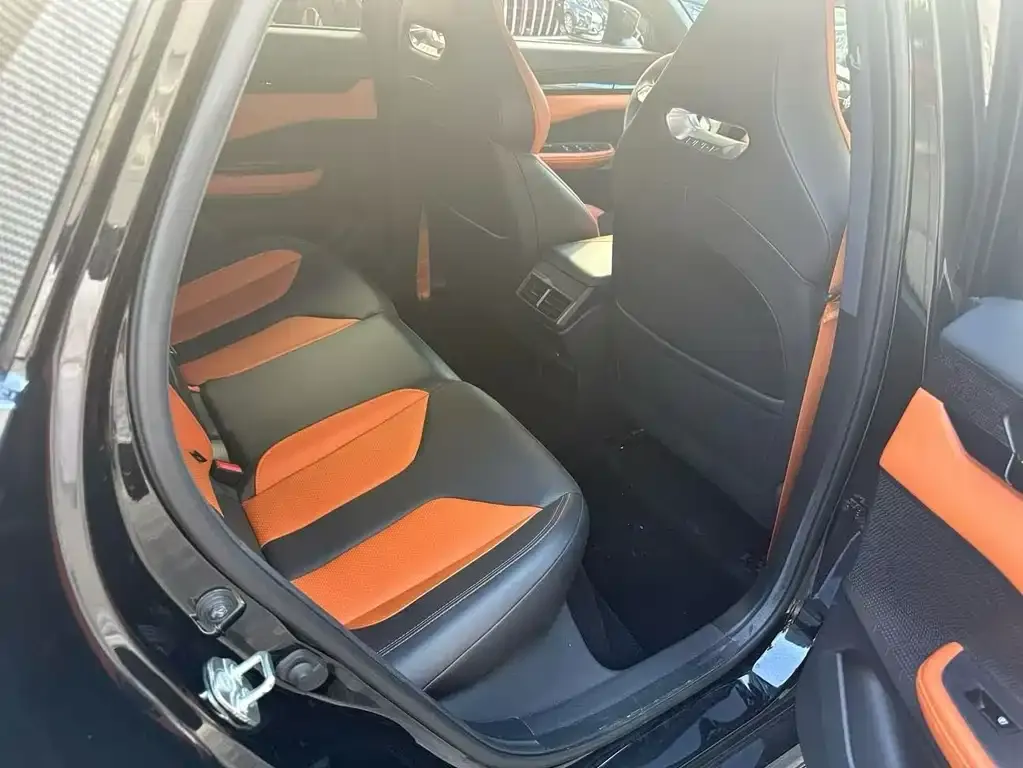 Changan UNI-V 2023 из CN, фото 4