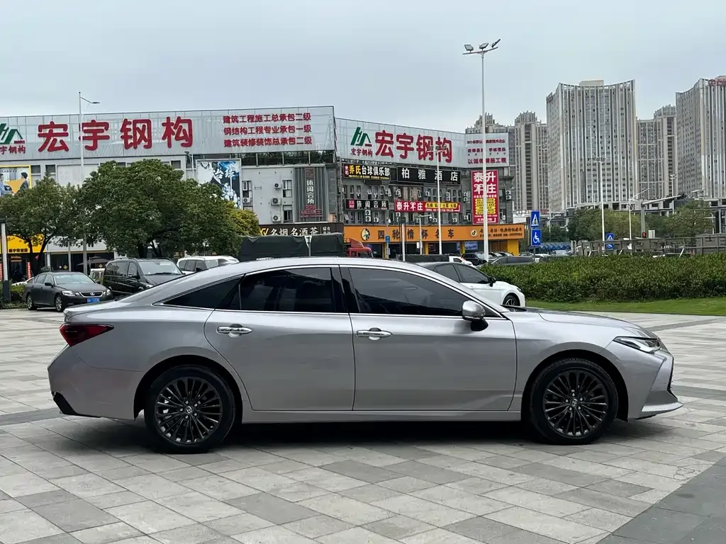 Toyota Avalon 2023 из CN, фото 8