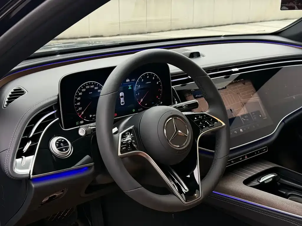 Mercedes-Benz E-Class 2025 из CN, фото 7