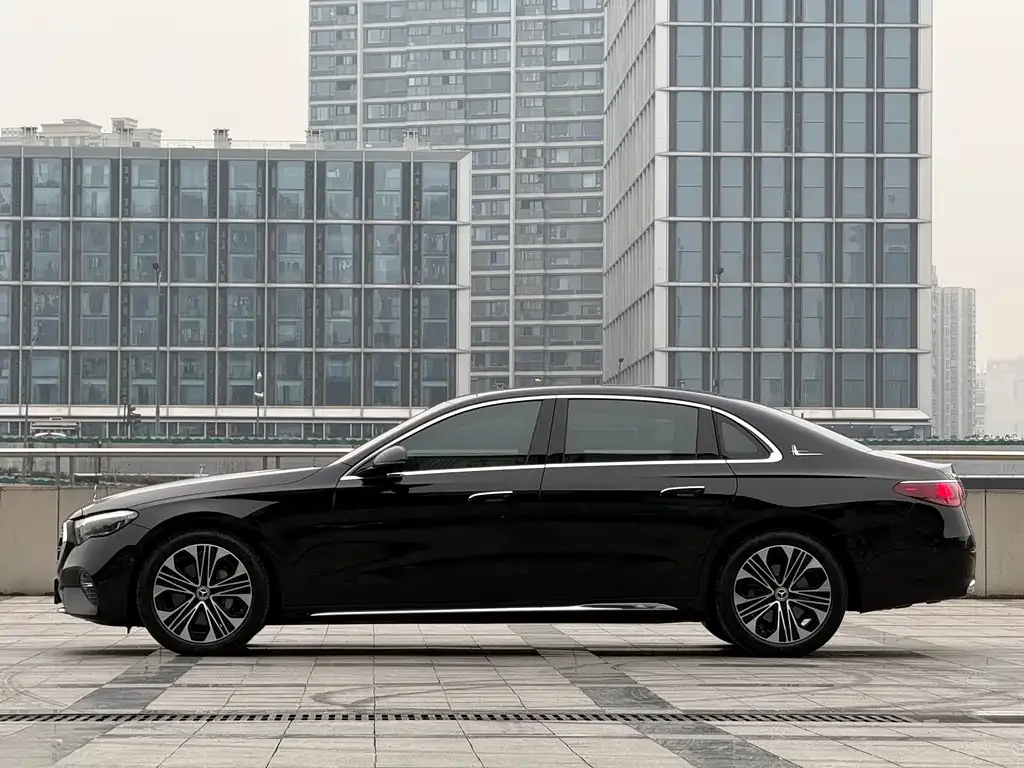 Mercedes-Benz E-Class 2025 из CN, фото 8