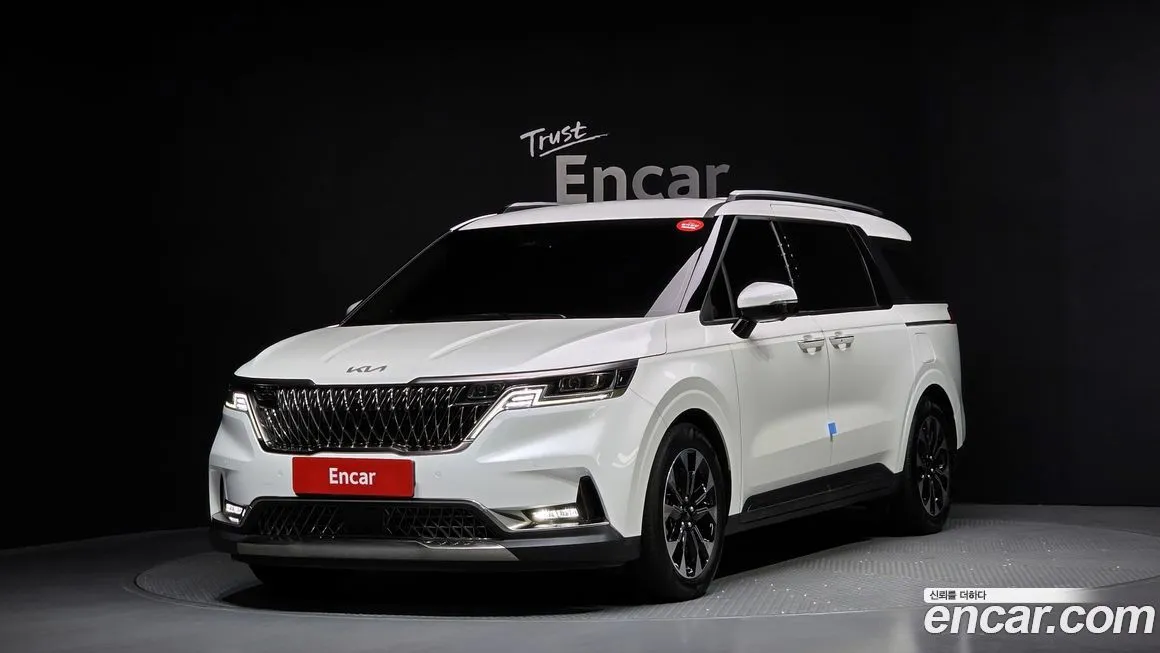 Kia Carnival 2023 из KR, фото 1