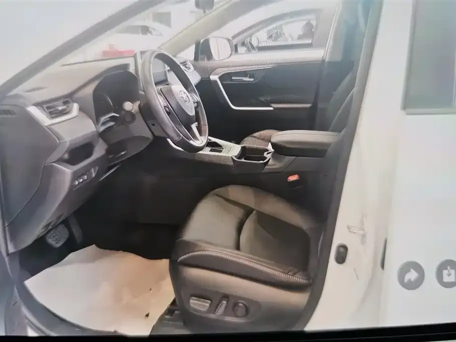 Toyota RAV4 2022 из CN, фото 4