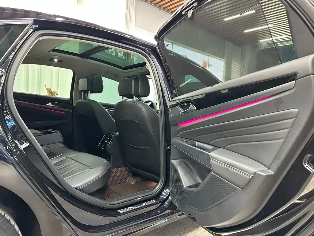Volkswagen Passat — фото 3