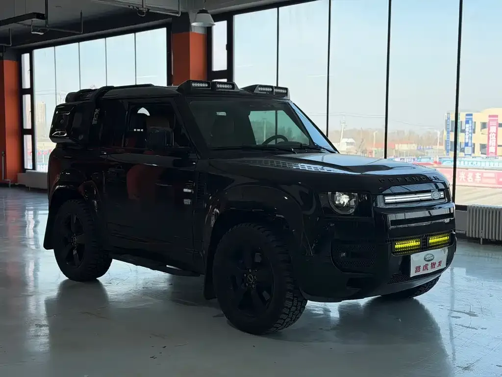 Land Rover Defender — фото 2