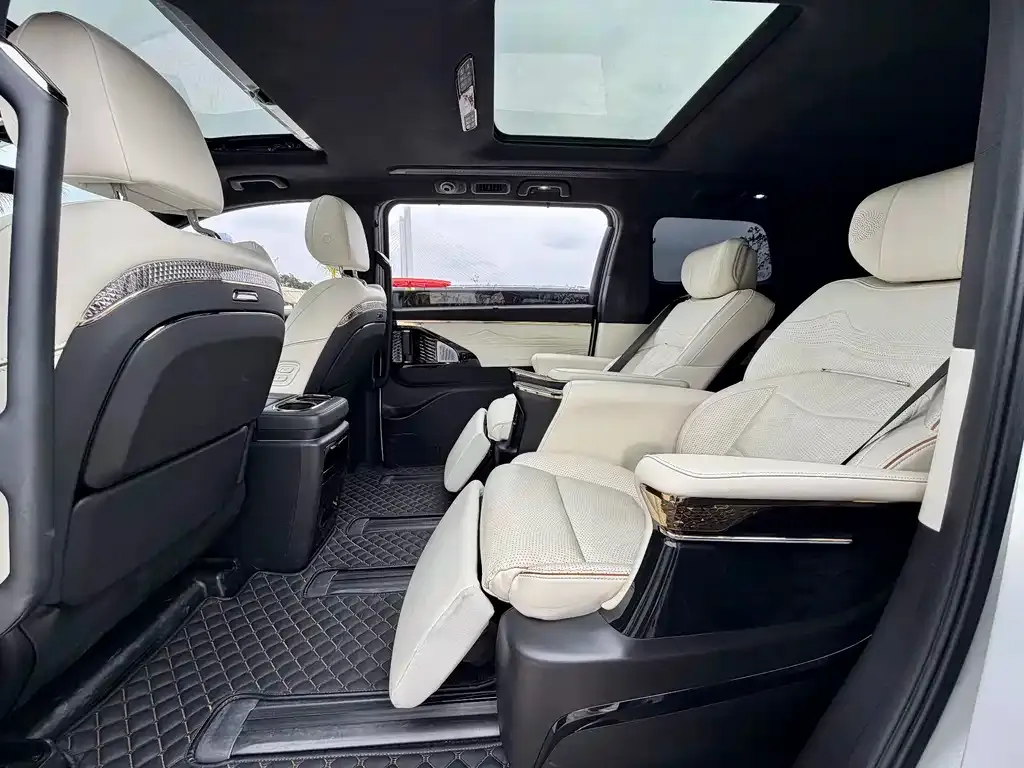 GAC Motor Trumpchi M8 — фото 3