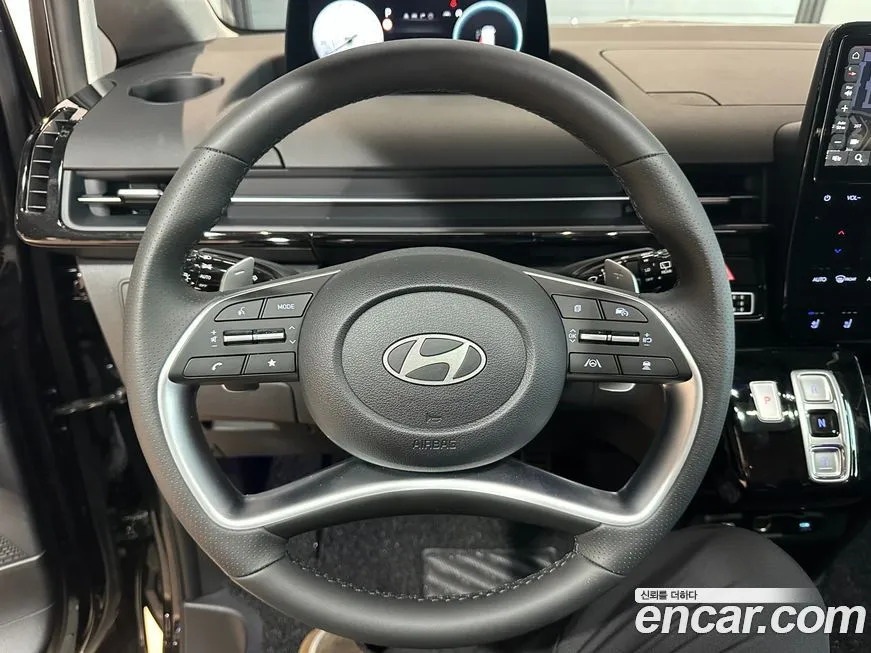 Hyundai Staria — фото 9
