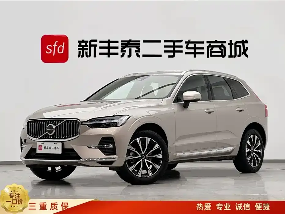 Volvo XC60 — фото 1
