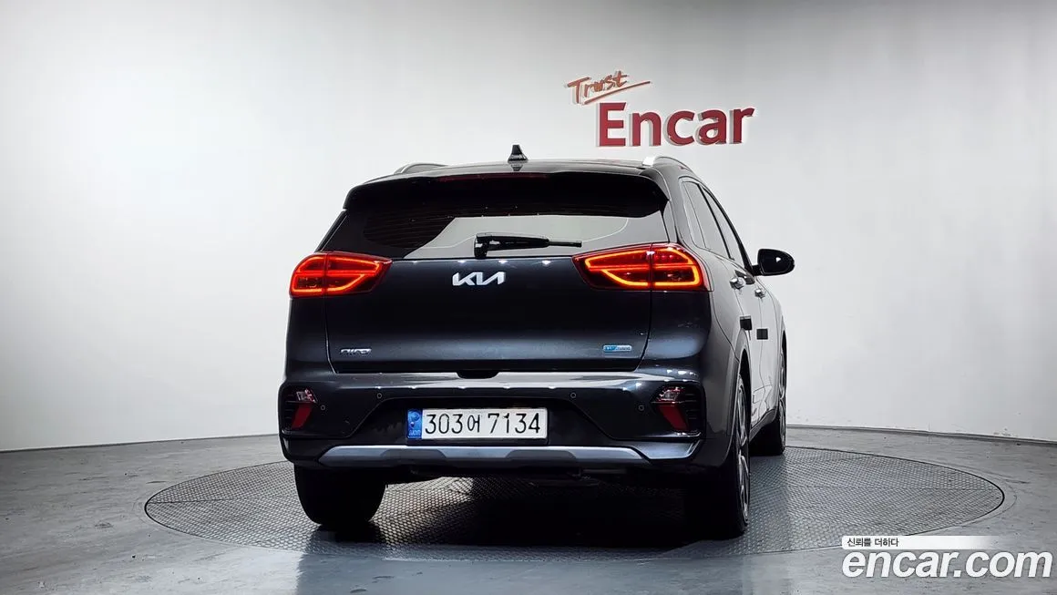 Kia Niro — фото 4