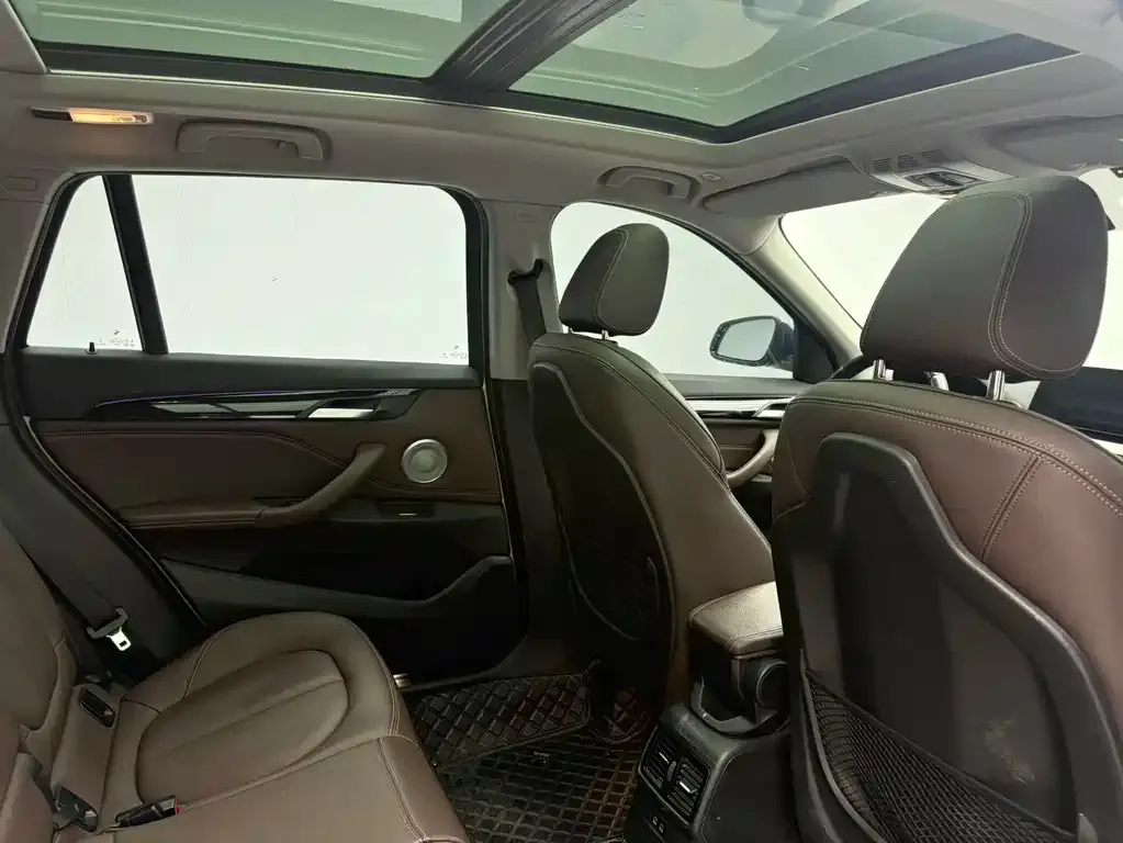 BMW X1 2023 из CN, фото 4