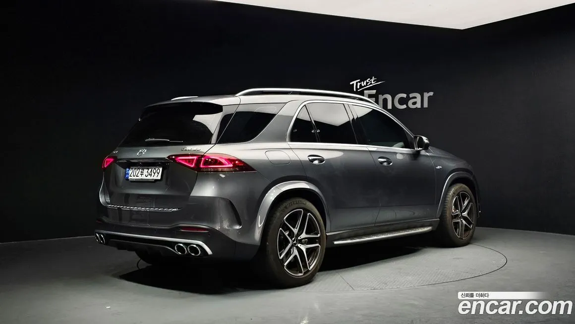 Mercedes-Benz GLE-Class — фото 8