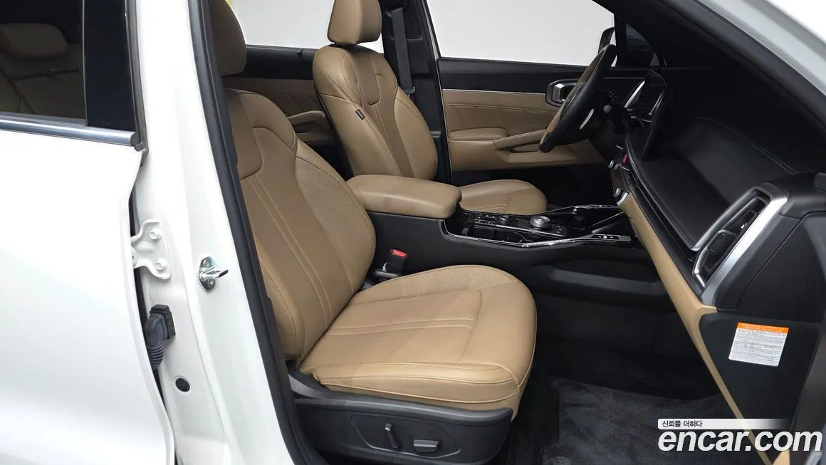 Kia Sorento — фото 6