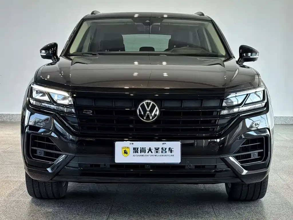 Volkswagen Touareg — фото 4