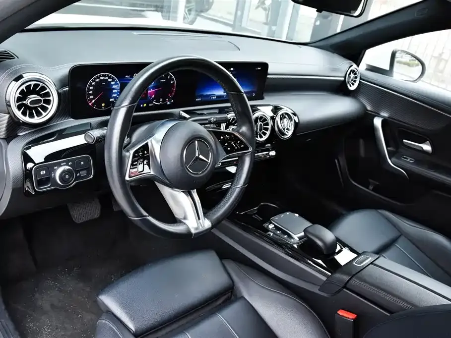 Mercedes-Benz A-Class 2024 из CN, фото 5