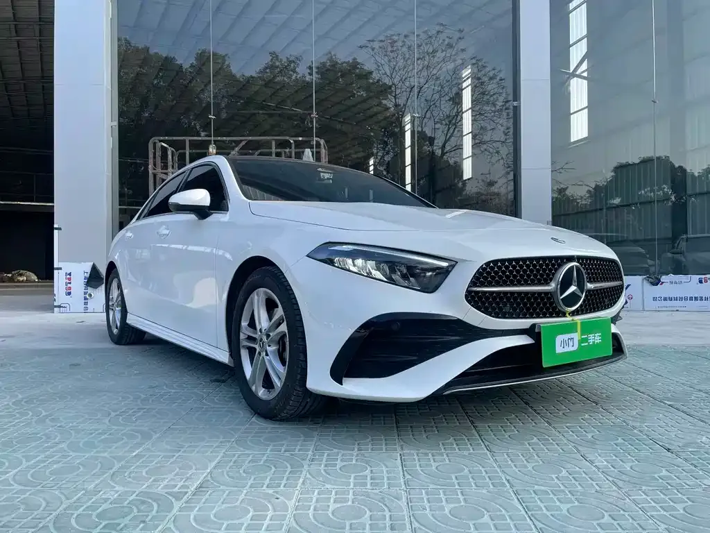 Mercedes-Benz A-Class — фото 10