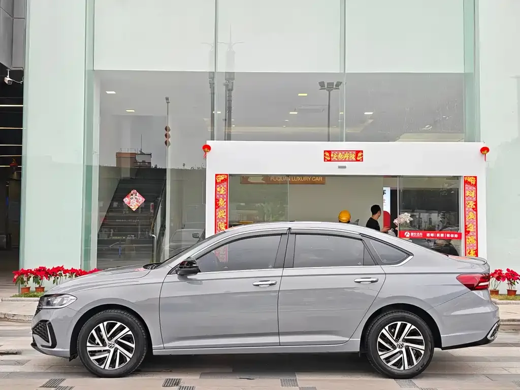 Volkswagen Lavida 2023 из CN, фото 4